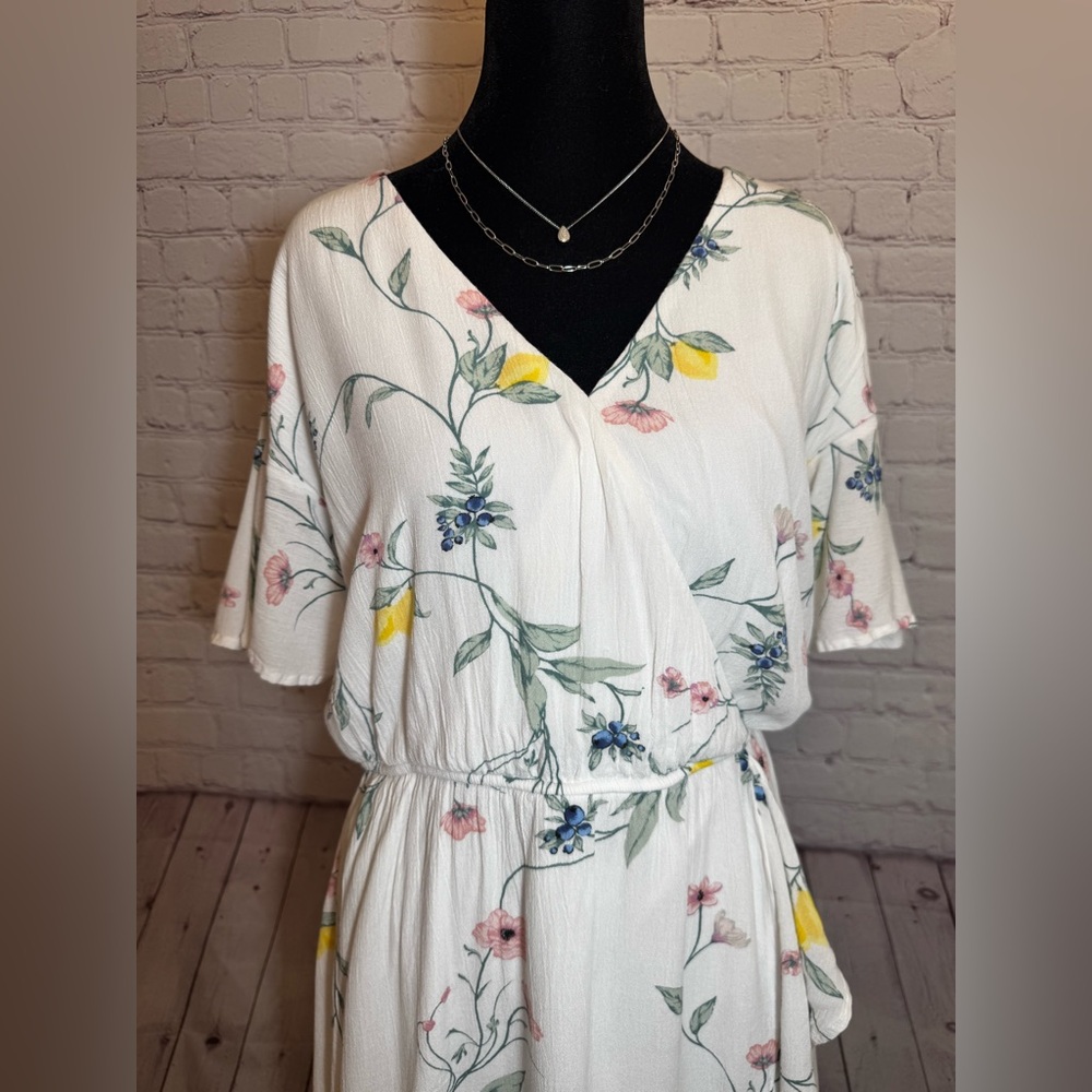LC Lauren Conrad White Floral Mini Dress Sz L - Picture 13 of 16